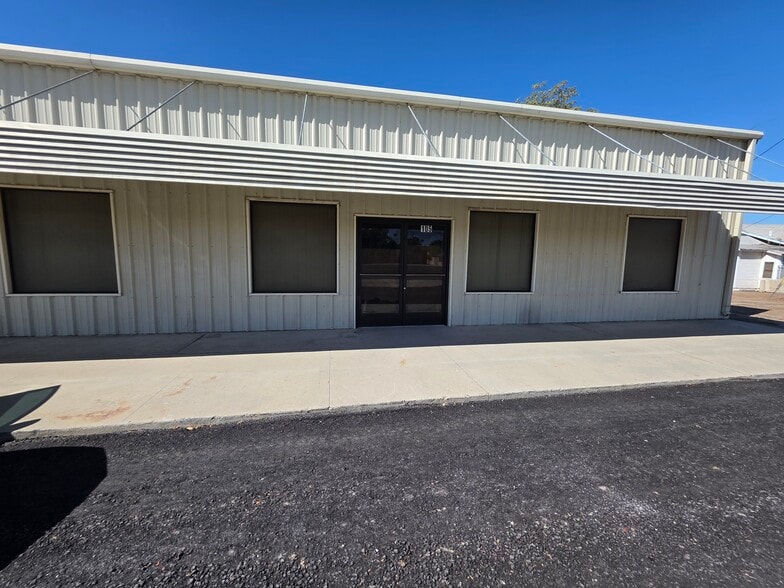 More Photos Of 105 High St. Suite 2, Delano Office For Lease