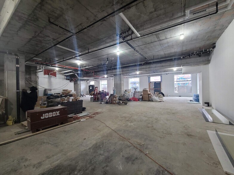 More Photos Of 913 E Tremont Ave, Bronx Apartments For Sale