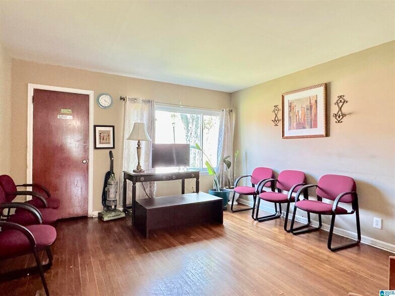 More Photos Of 115 Cotton Ave SW, Birmingham Apartments For Sale