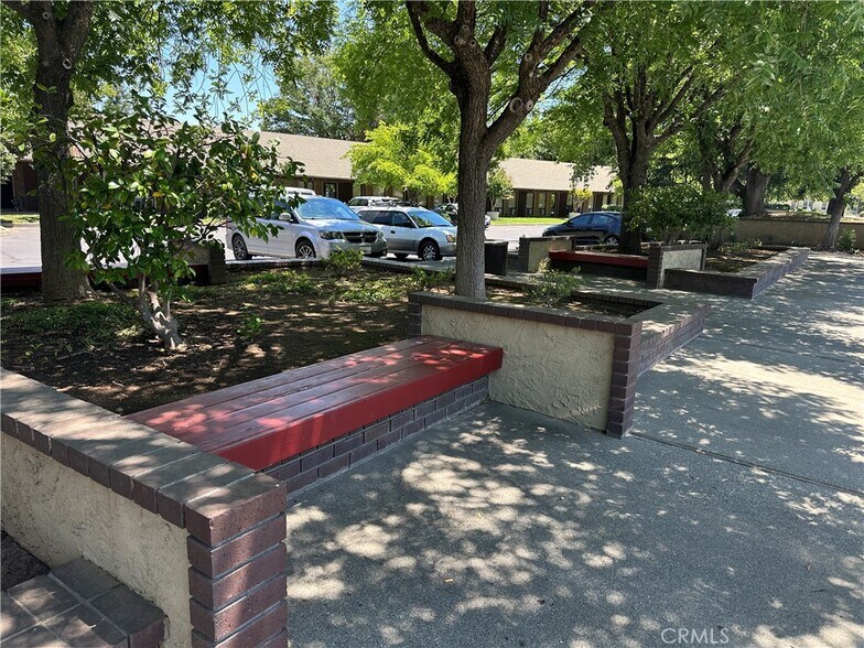 More Photos Of 1370 Ridgewood Dr, Chico Office For Sale