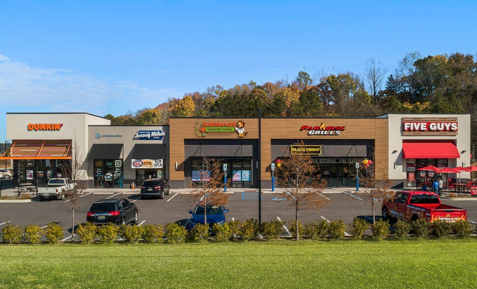 More Photos Of 5413 US 280, Hoover Freestanding For Lease