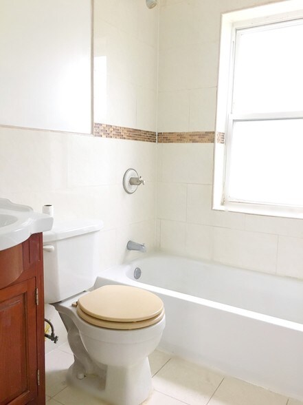 More Photos Of 1040 McBride St, Far Rockaway Apartments For Sale