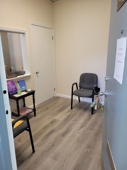More Photos Of 526 Bloomfield Ave, Caldwell Medical For Lease