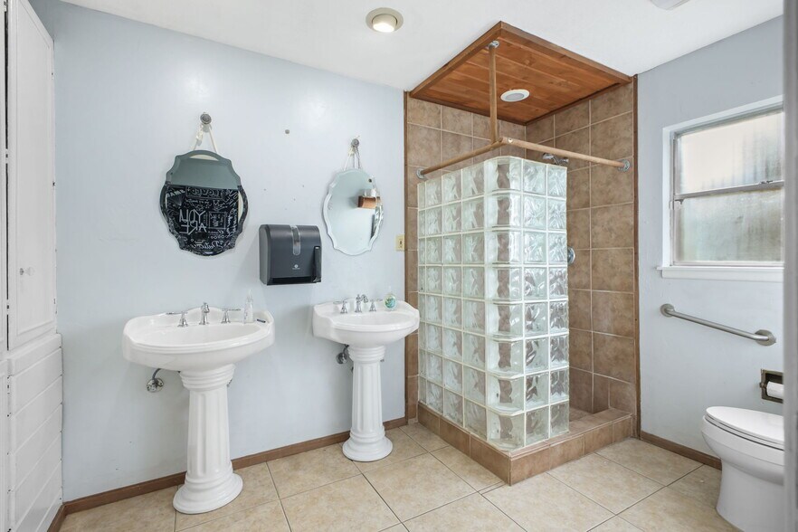 More Photos Of 319 Los Indios Ranch Rd, Boerne Specialty For Sale