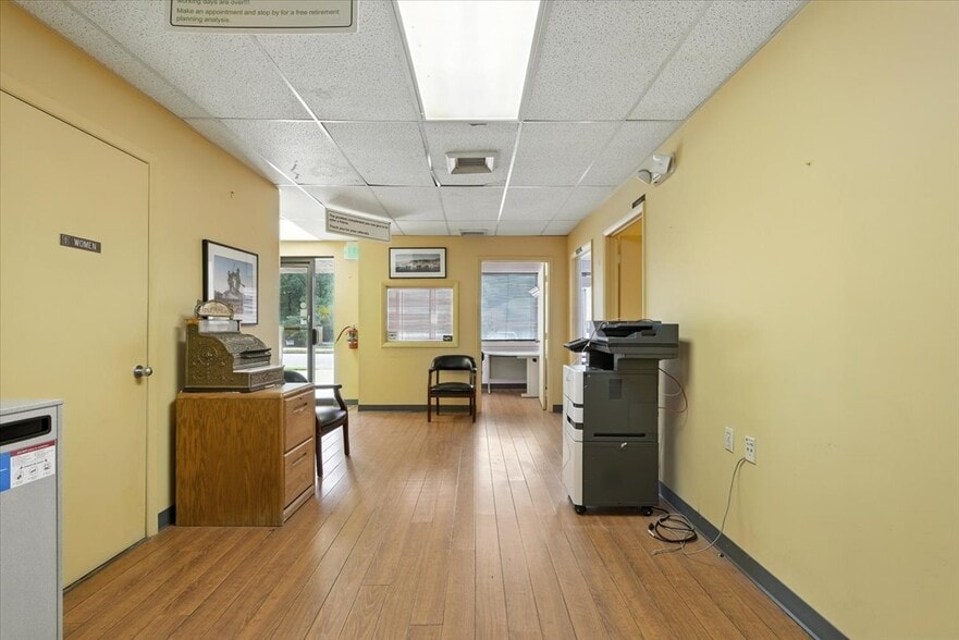 More Photos Of 5405 Twin Knolls Rd, Columbia Medical For Sale