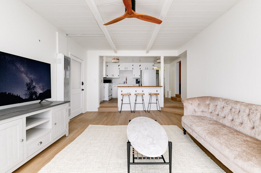 More Photos Of 2633 Ocean St, Carlsbad Apartments For Sale