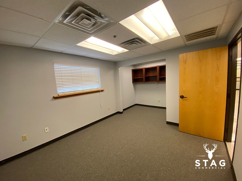 More Photos Of 5000 Energy Pl, Denton Industrial For Lease