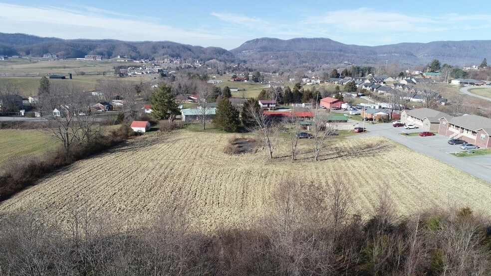 More Photos Of 136 Saint George Ln, Harrogate Land For Sale