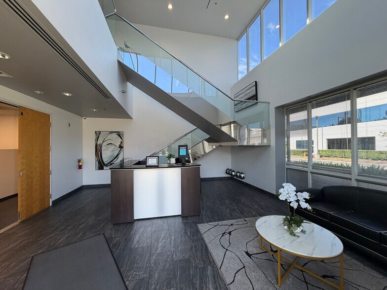 More Photos Of 26060 Acero, Mission Viejo Office For Sale