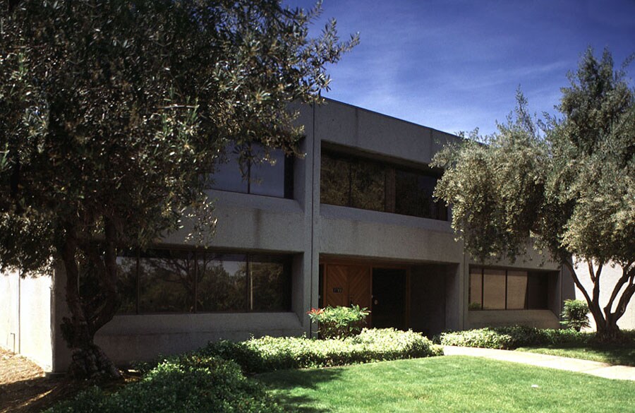 More Photos Of 3772-3788 Fabian Way, Palo Alto Research And Development For Lease