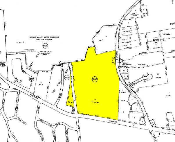 More Photos Of 1210 Hamburg Tpke, Wayne Unknown For Lease