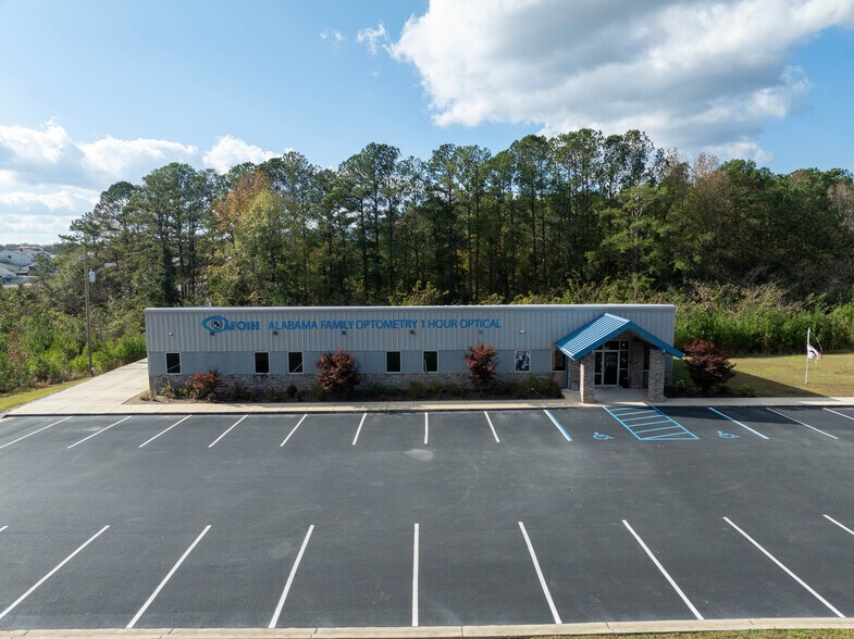 More Photos Of 1900 Golden Springs Rd, Anniston Lodge Meeting Hall For Sale