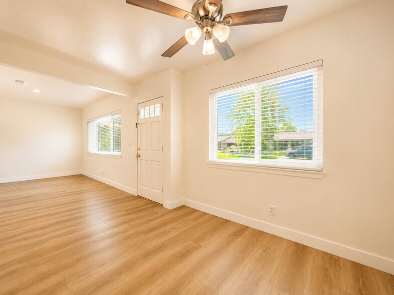 More Photos Of 1977 5th St, La Verne Multifamily For Sale