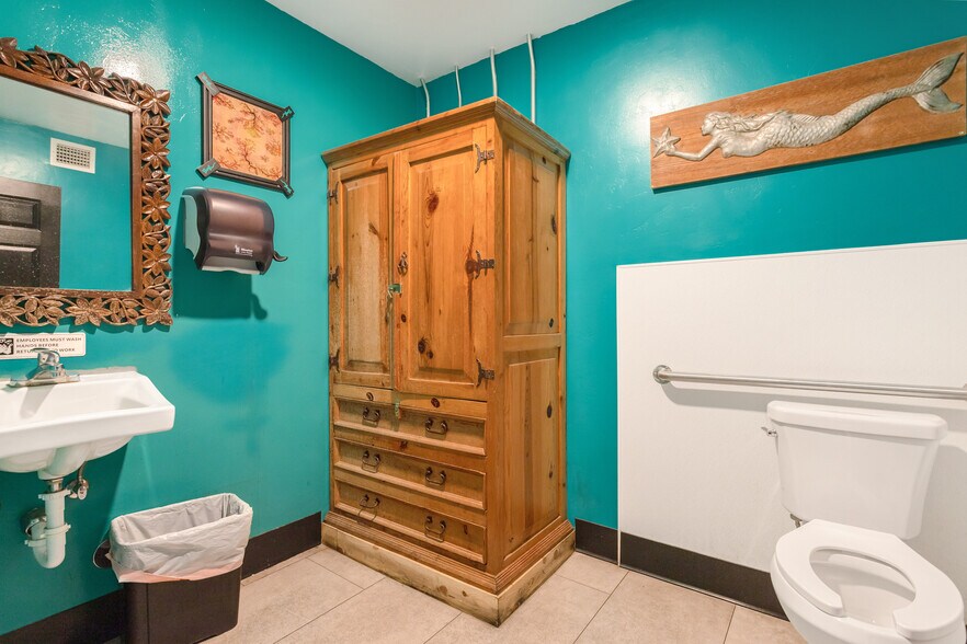 More Photos Of 72-78 Main St, Bisbee General Retail For Sale