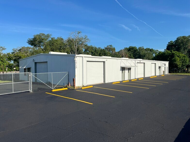 Primary Photo Of 1717 Benbow Ct, Apopka Warehouse For Lease