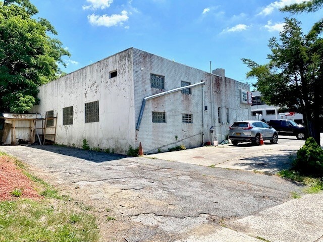 More Photos Of 40 Halstead Ave, Harrison Service Station For Sale