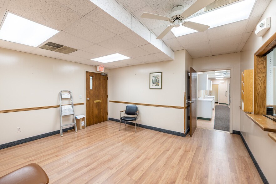 More Photos Of 80 West Ave, Brockport Medical For Lease
