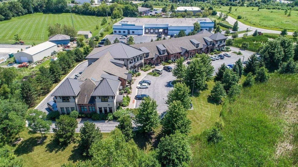 More Photos Of 1232-1280 American Way, Libertyville Medical For Lease