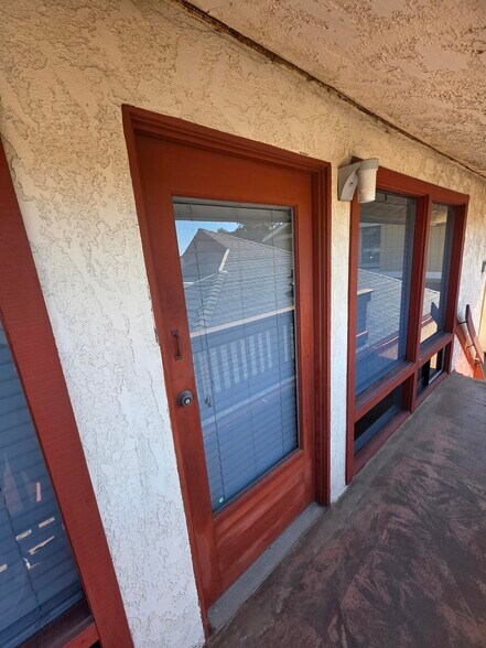 More Photos Of 1135 Camino del Mar, Del Mar Office For Lease