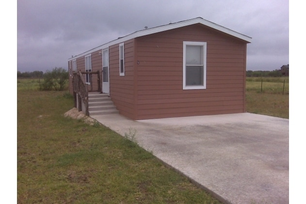More Photos Of 1911 Wald Rd, New Braunfels Manufactured Housing Mobile Home Park For Sale