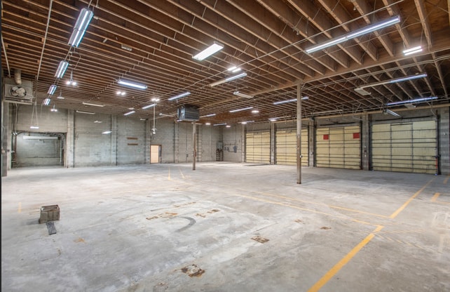 More Photos Of 4081 W Chinden Blvd, Garden City Service For Sale