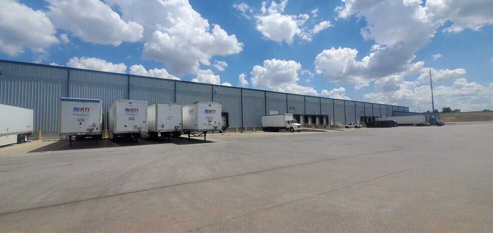 More Photos Of 262 Mitch McConnell, Bowling Green Industrial For Sale