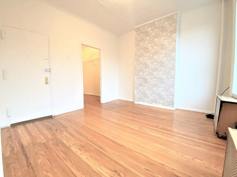 More Photos Of 341 5th Ave, Brooklyn Apartments For Sale