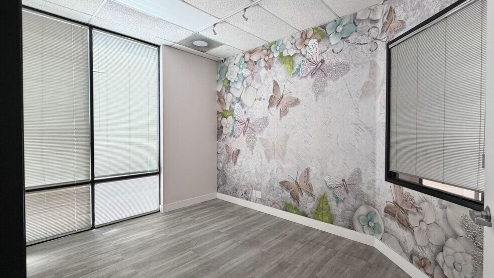 More Photos Of 18611 Gale Ave, City of Industry Medical For Lease