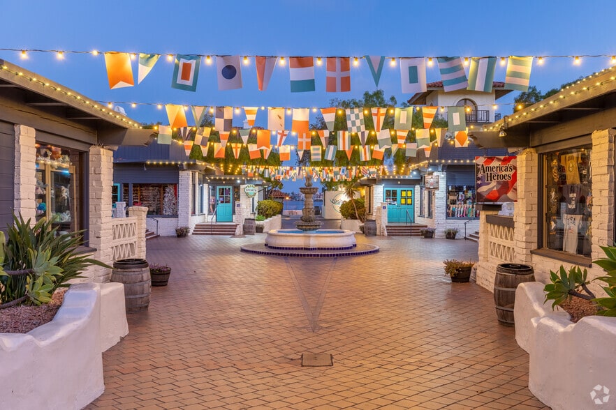 More Photos Of 849 W Harbor Dr, San Diego Unknown For Lease