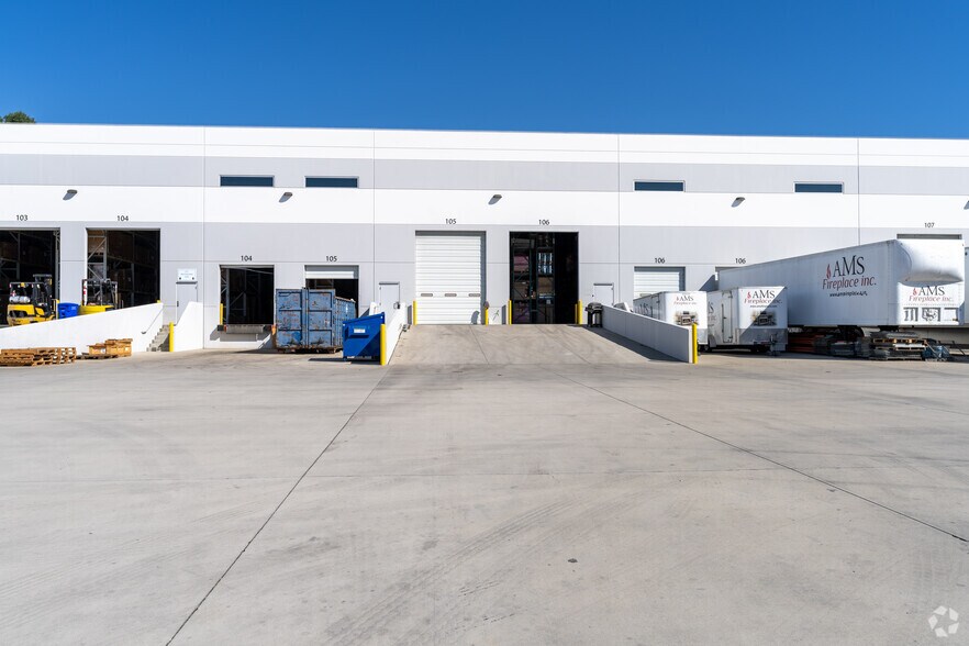 More Photos Of 2864 Whiptail Loop E, Carlsbad Unknown For Lease