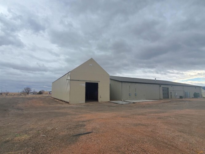 More Photos Of 27592 N 79 Hwy, Hot Springs Warehouse For Sale