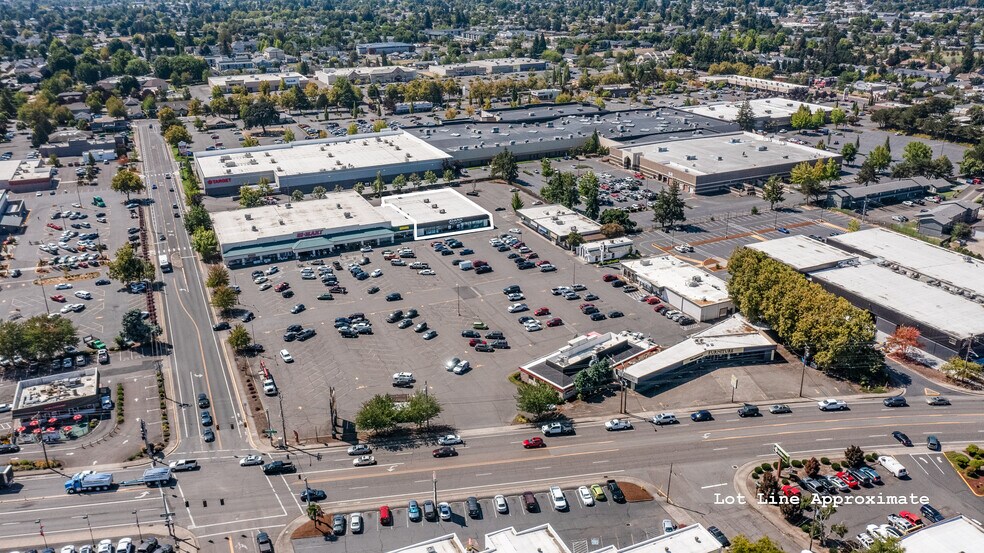 More Photos Of 2248 Santiam Hwy SE, Albany Freestanding For Lease