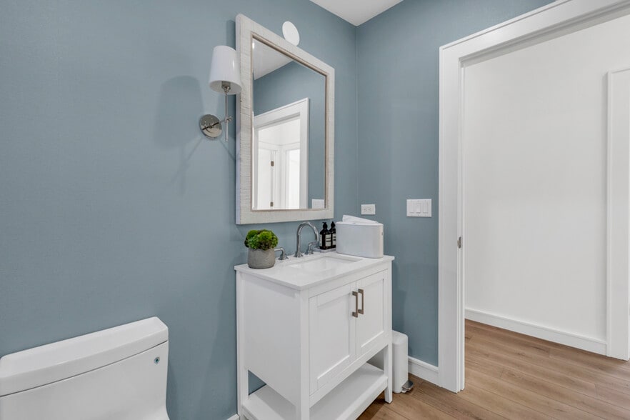 More Photos Of 232 Furman Rd, Boone Medical For Sale
