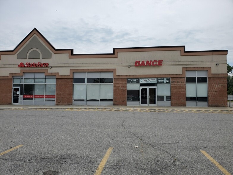 More Photos Of 982 Main St, Fishkill Storefront For Lease