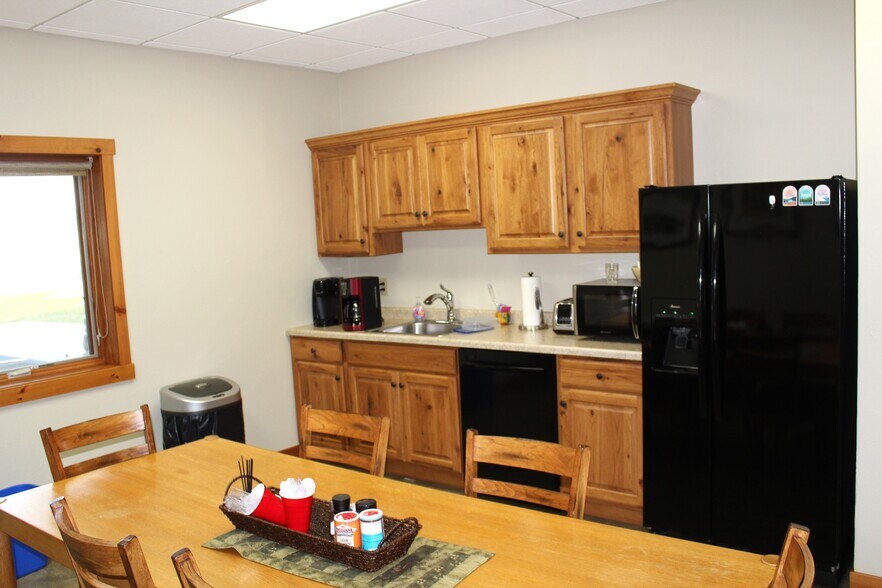 More Photos Of 9559 Bolger Lake Rd, Minocqua Office For Sale