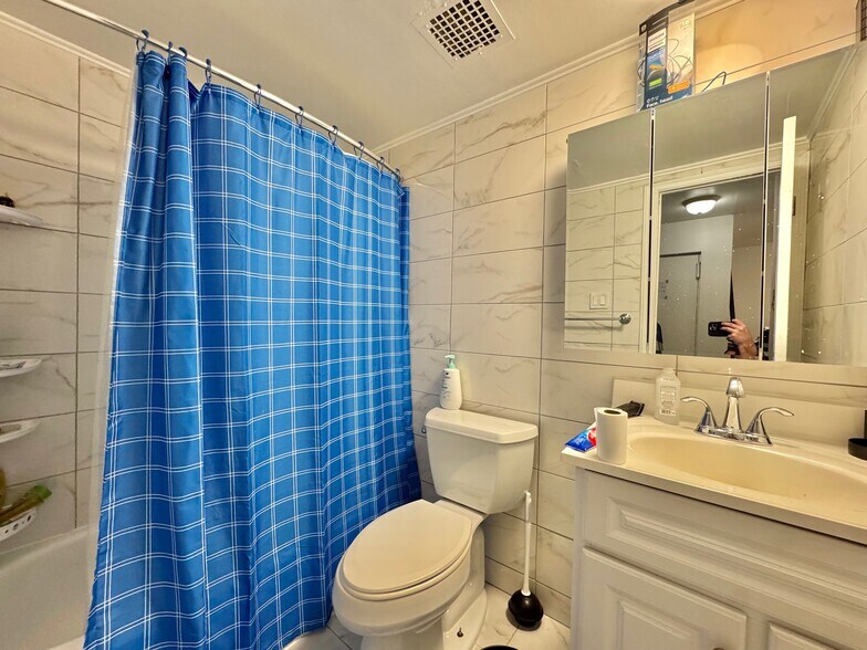 More Photos Of 86-20 57th Rd, Elmhurst Apartments For Sale