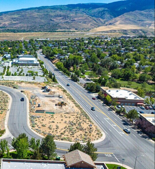 More Photos Of Robb and Simons Dr, Reno Land For Lease