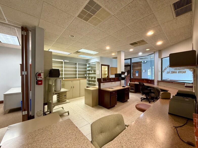 More Photos Of 200-290 E 90th Dr, Merrillville Medical For Lease