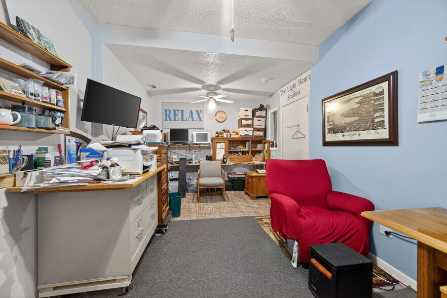 More Photos Of 0S165 Church St, Winfield Office For Sale