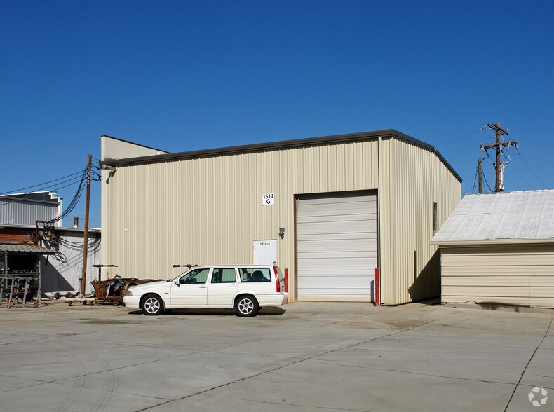 Primary Photo Of 1514-G Holbrook St, Greensboro Service For Lease