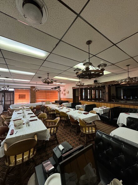 More Photos Of 500 Station St, Wilmerding General Retail For Sale