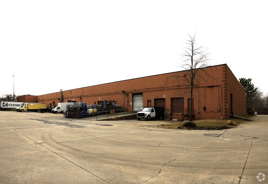 More Photos Of 29299 Clemens Rd, Westlake Light Manufacturing For Lease