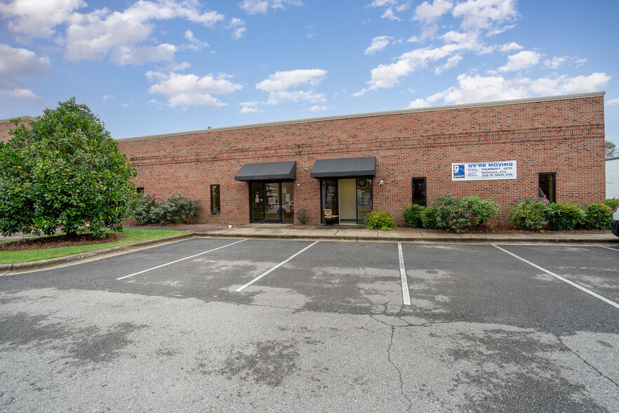 Primary Photo Of 110-112 Armstrong St, Gastonia Light Manufacturing For Lease