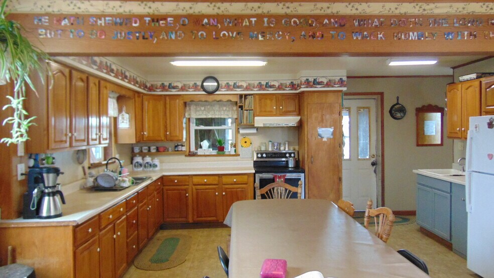 More Photos Of 2890 Jorolemon Rd, Weedsport Industrial For Sale