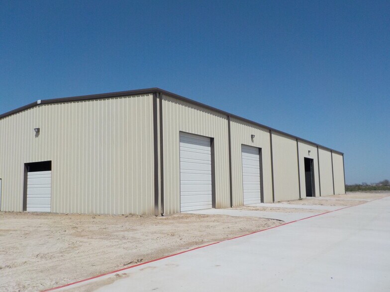 More Photos Of 5151 Logan's Run, Harlingen Unknown For Lease