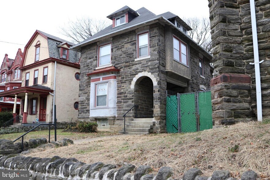 More Photos Of 101 W Mount Pleasant Ave, Philadelphia Daycare Center For Sale