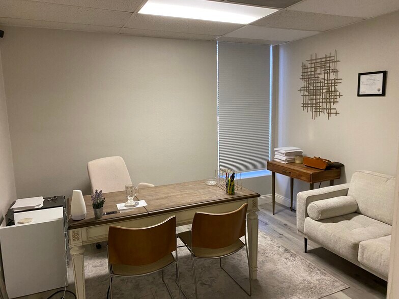 More Photos Of 1820 E Garry Ave, Santa Ana Office For Sale