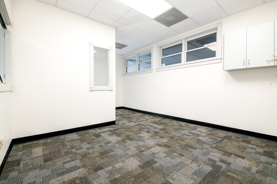 More Photos Of 140 Litton Dr, Grass Valley Medical For Lease