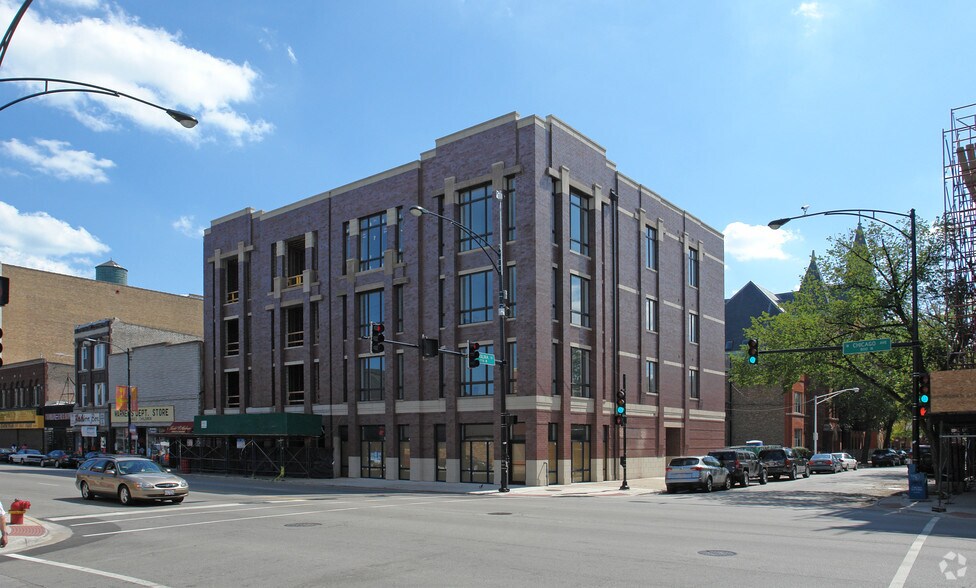 More Photos Of 1659 W Chicago Ave, Chicago Apartments For Lease