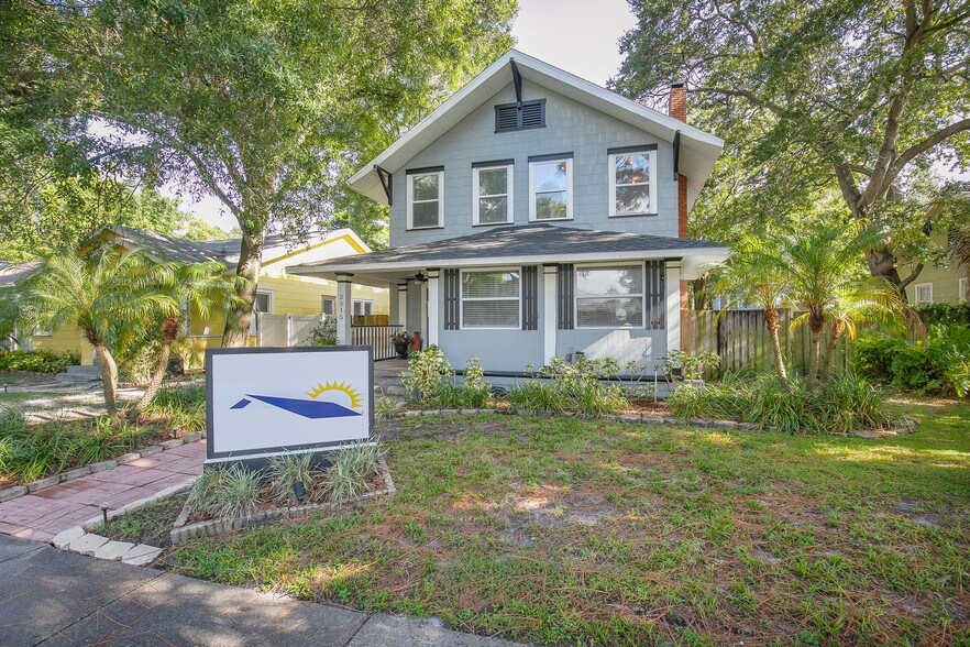 More Photos Of 2515 1st Ave N, Saint Petersburg Office Residential For Sale
